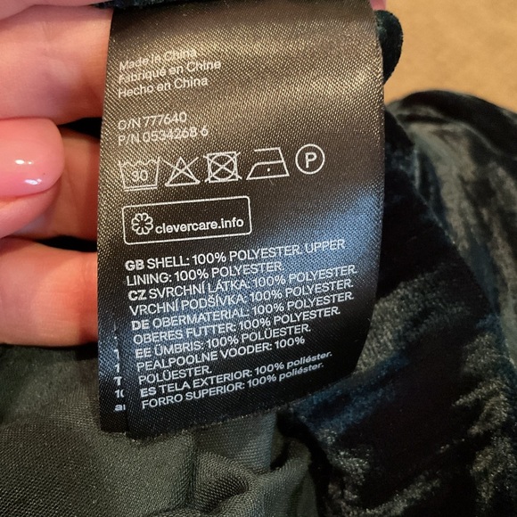 NWOT H&M Green Crushed Velvet Faux Wrap Dress Size 4* - Picture 10 of 10